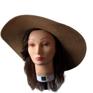 Old Navy • Tan Wide-Brimmed Sun Hat